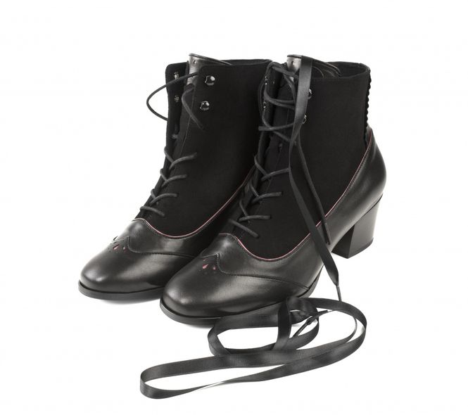 Hovedbilde Klara snørestøvel