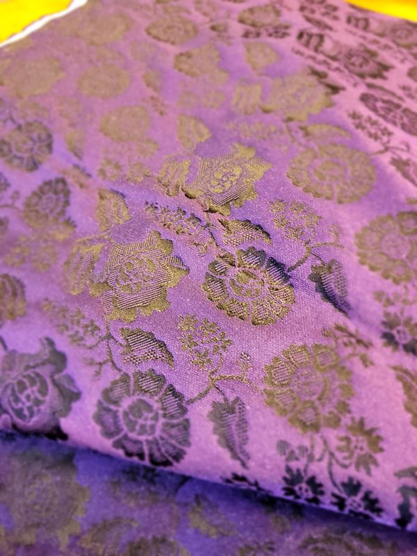 Silkedamask Lilla lady, JP