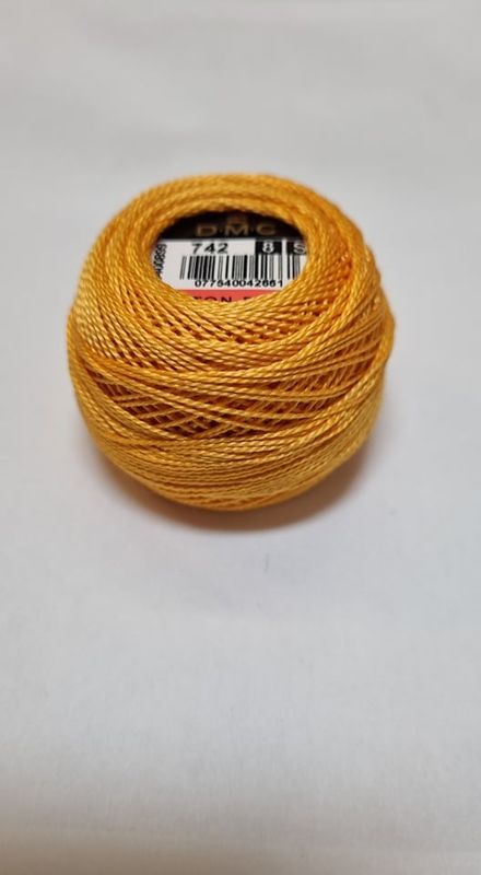 DMC perlegarn No. 8 742