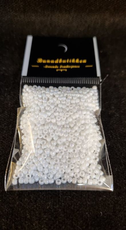 401 Hvit med shimmer