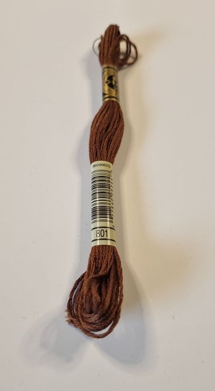 Moulinè garn 801
