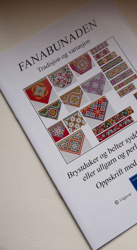 Hefte Fana Brystduker og Belter ullgarn og perler 11-20